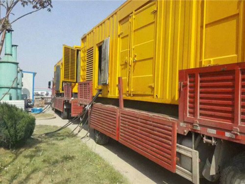 沉湖管委会计算 200KW 柴油发电机油耗时，需要考虑哪些因素？