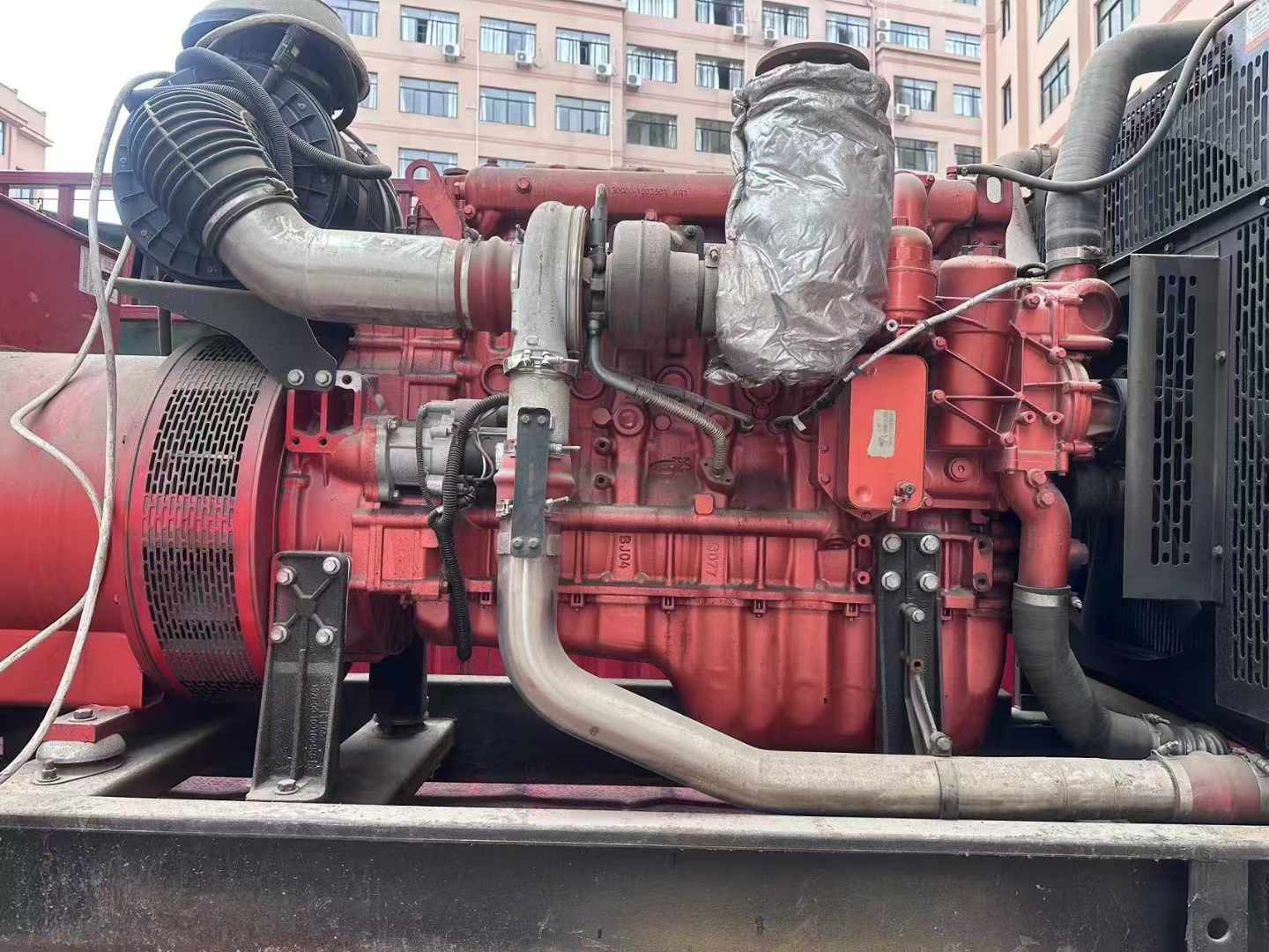 沉湖管委会如何选择适合 600kW 柴油发电机组的过载保护器？